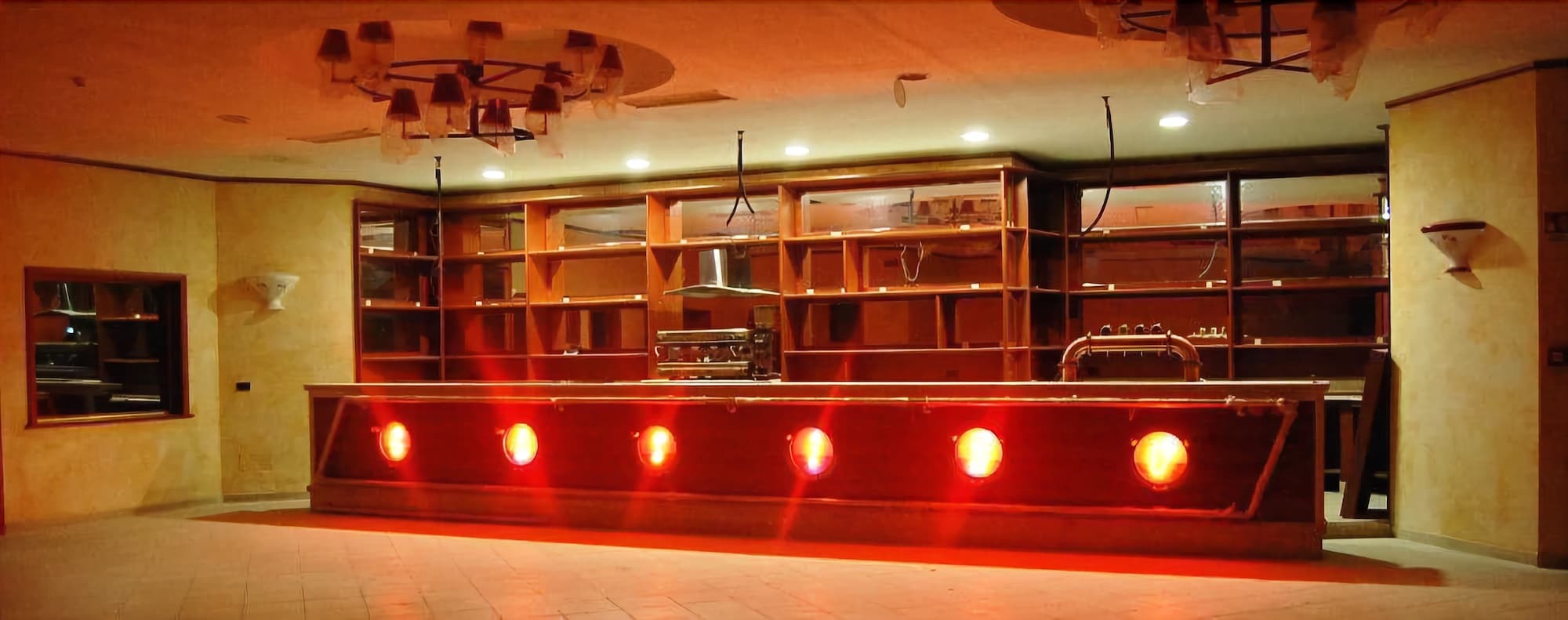Hotel Centrale 사바우디아 외부 사진